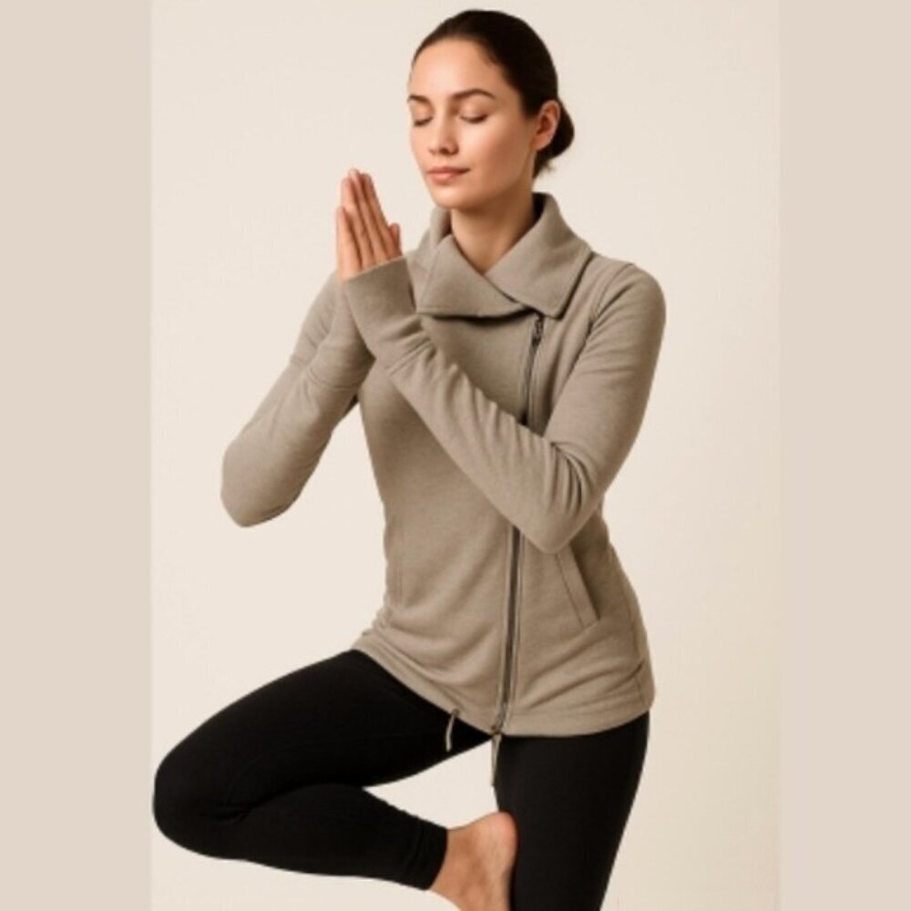 Lululemon Gratitude Wrap